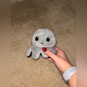 Octopus mood flip stuffed animal
